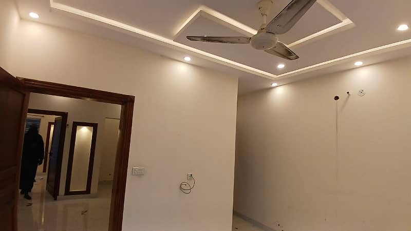 5 Marla Brand New House For Rent In Bahria Town Block AA Lahore 3