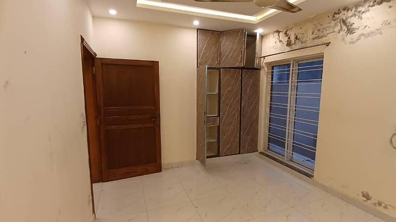 5 Marla Brand New House For Rent In Bahria Town Block AA Lahore 8