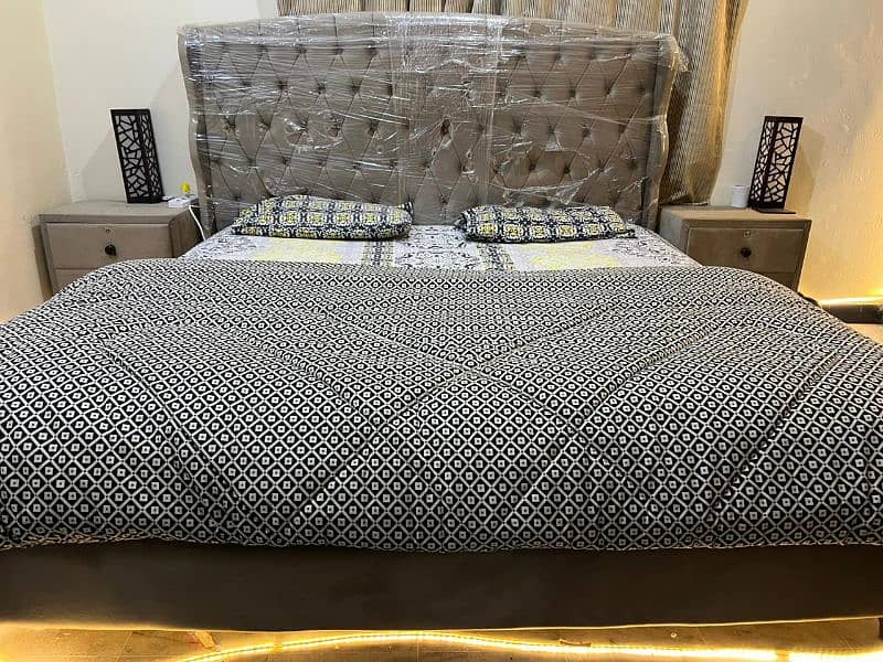 King Size Bed, Side Table, Dressing & Matters For Sale 1