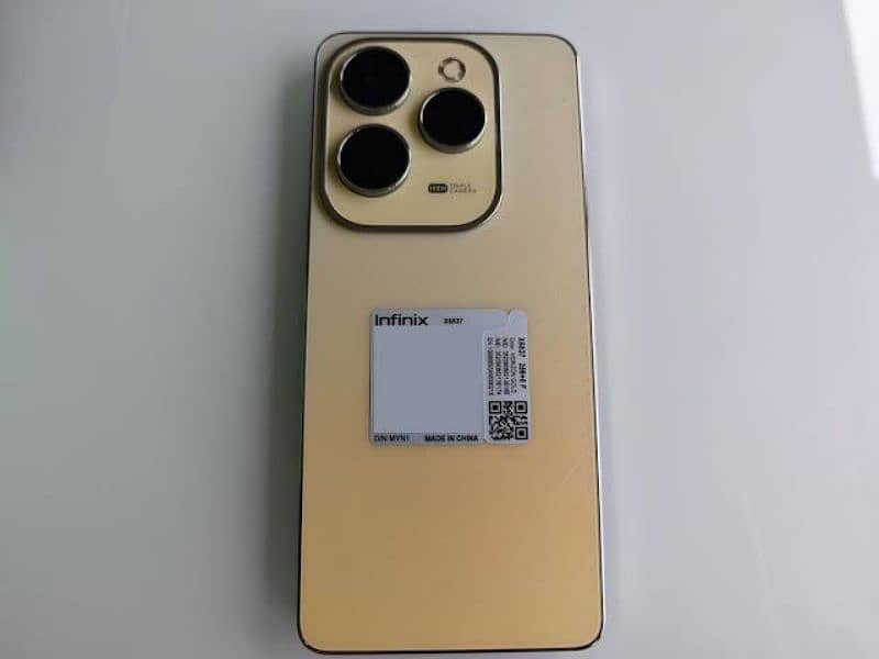 infinix HoT 40 Pro 1