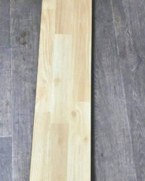Wooden/Laminate Flooring 4