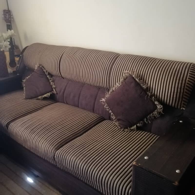 Sofa Set 0