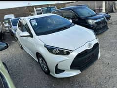 Toyota Yaris X Push Start pearl white