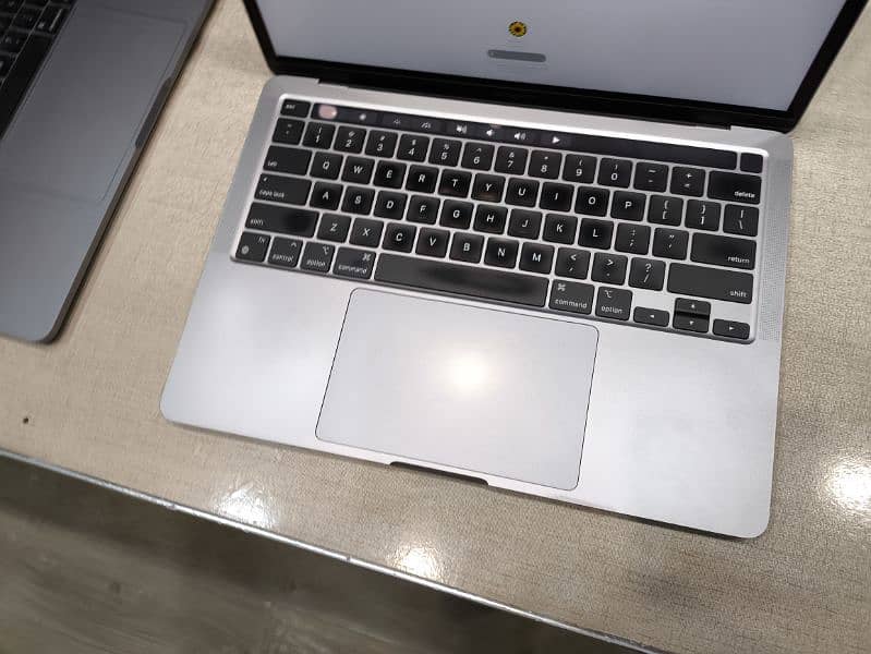 Apple MacBook Pro air all models available 3