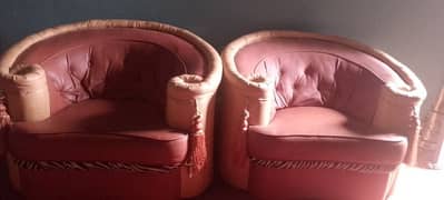 Leather Sofa. . . 2 Seater. . . 0