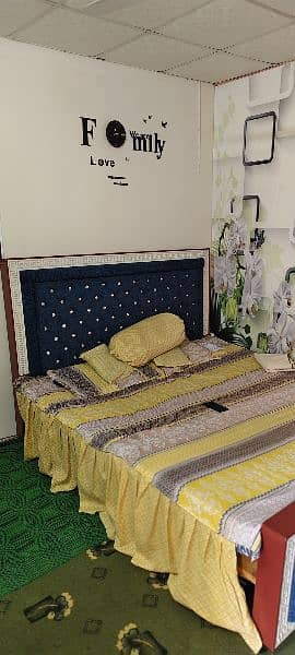 a good condition double bed for cell 1