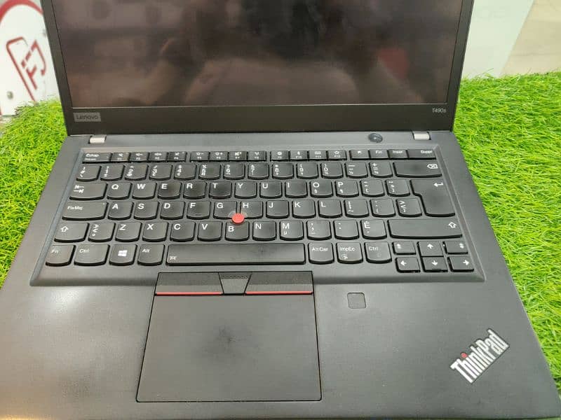 Lenovo Thinkpad t490s 4