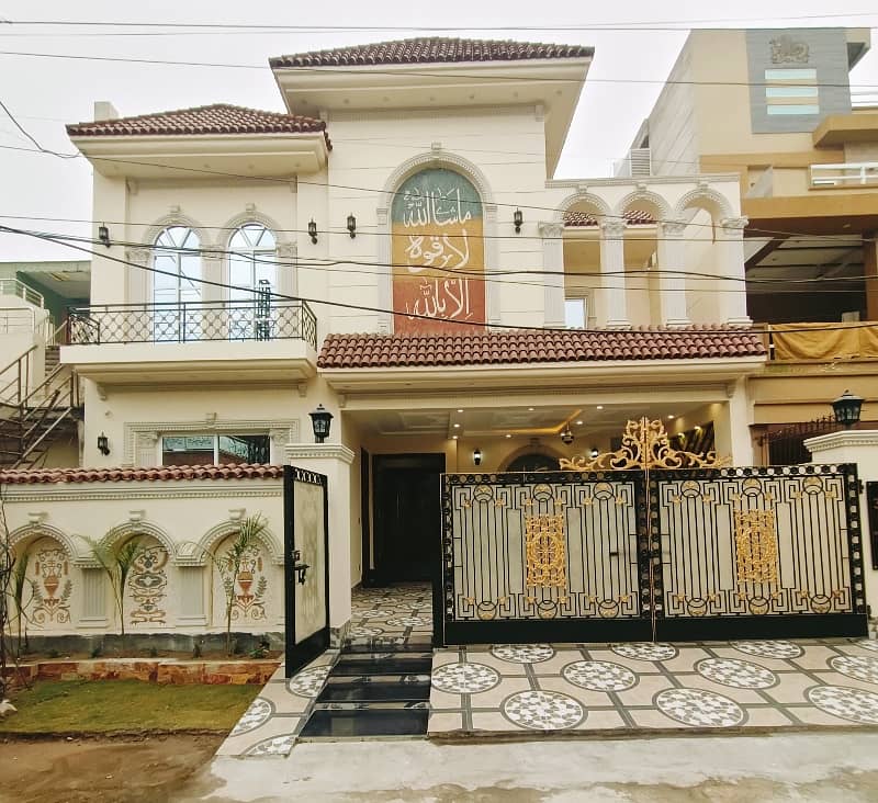 10 Marla Spanish House For Sale In Model Town Gas Available 0