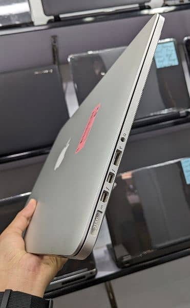 MacBook pro /special edition/ mid2015 15 inch's 3