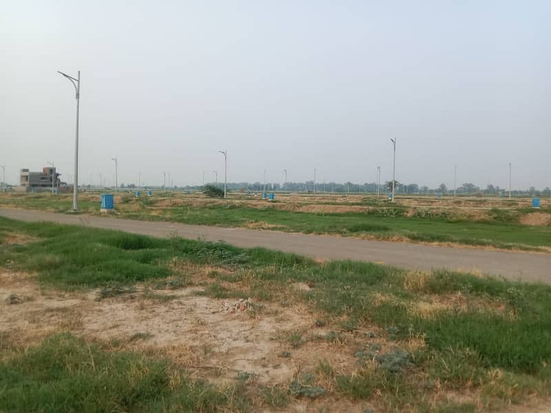 10 Marla Plot For Sale Block-Z5 In DHA Phase 8 IVY Green 1