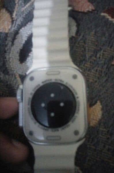 Two Pair Smart Watches in 10/10 Condition 3