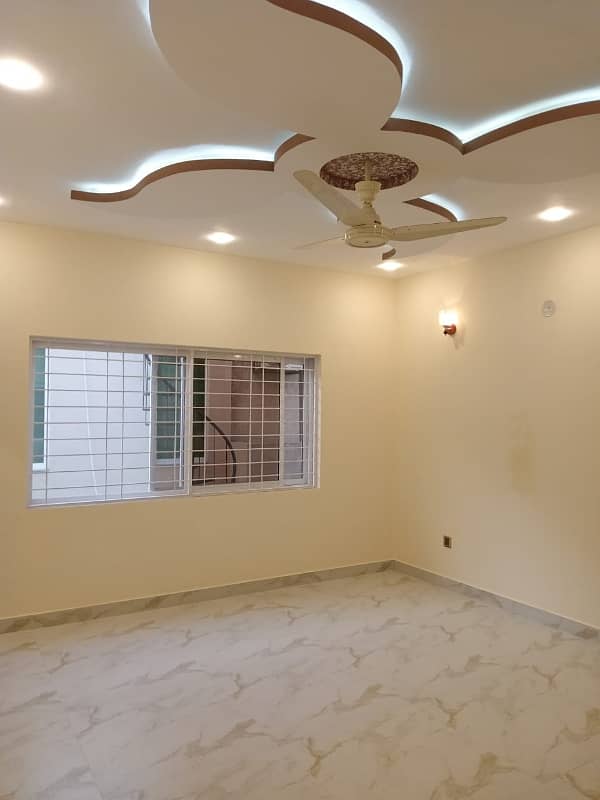 10 Marla Brand New Luxury Modern Stylish Latest Triple Storey Vip House Available For Sale In Wapda Town Lahore By Fast Property Services With Original Pics Of This House 13
