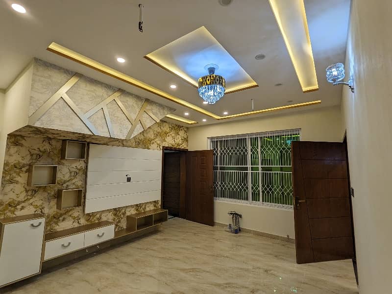 10 Marla Brand New Luxury Modern Stylish Latest Triple Storey Vip House Available For Sale In Wapda Town Lahore By Fast Property Services With Original Pics Of This House 30
