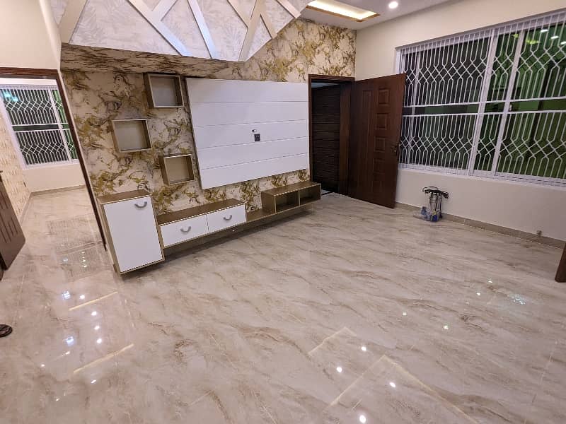 10 Marla Brand New Luxury Modern Stylish Latest Triple Storey Vip House Available For Sale In Wapda Town Lahore By Fast Property Services With Original Pics Of This House 32