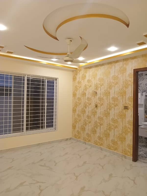 10 Marla Brand New Luxury Modern Stylish Latest Triple Storey Vip House Available For Sale In Wapda Town Lahore By Fast Property Services With Original Pics Of This House 43