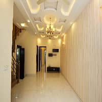 10 MARLA FIRST FLOOR AVAILABE FOR RENT IN VENUS SOCIETY LAHORE 7