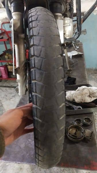 yamaha ybr g bike front tyre with tube 5