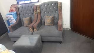 2 sofa chairs