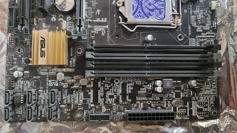 Intel 6th or 7th gen supported imported mother board last piece 5