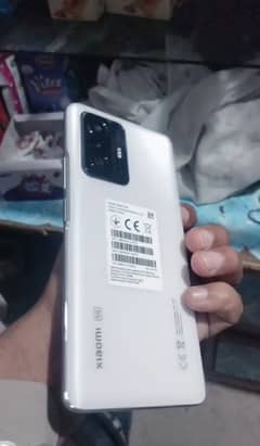 Xiaomi 11t 8/128 white colour