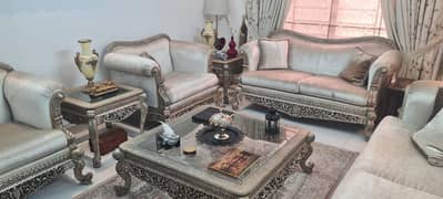 7seater culture drawing room set with try angels showcas