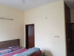 10 Marla Lower Portion Available For Rent In Raza Block Allama Iqbal Town Lahore