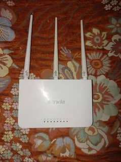 Tenda Router and PTCL router