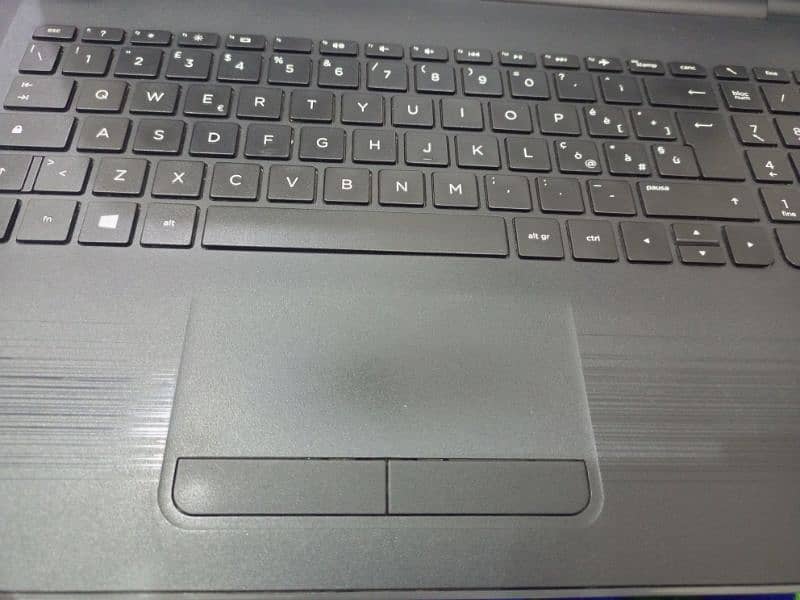 Hp laptop export from france 5