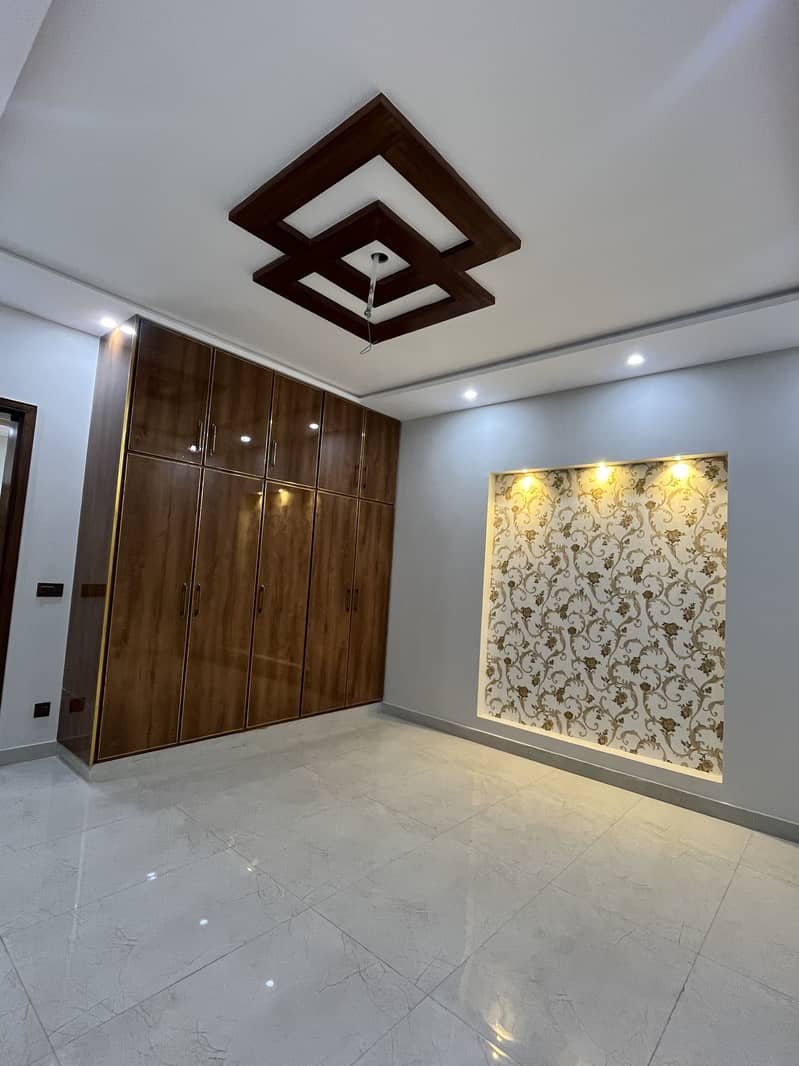 10m Residential Upper Portion For Rent 10