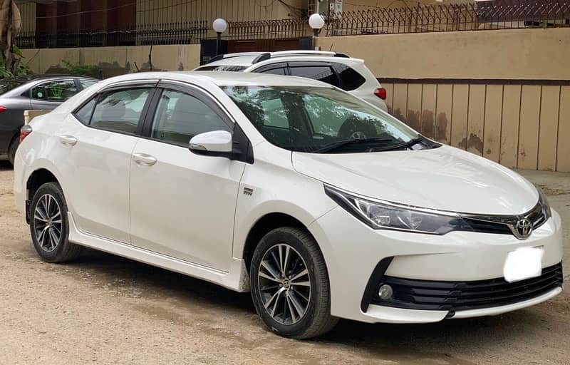 TOYOTA ALTIS 2020 3