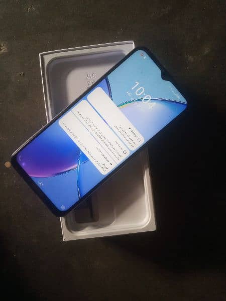 want to sell a new vivo y17 in good position 1