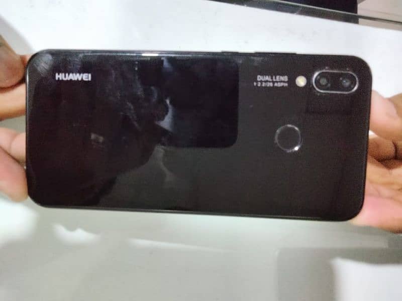 Huawei P20 lite 4 Gb, 64 GB, like new 1