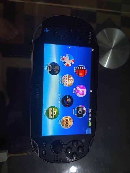 PS VITA 0