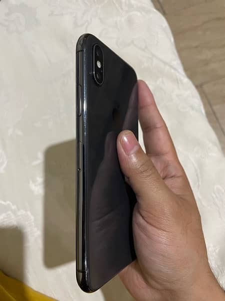 iphone x pta Approved 64gb 3
