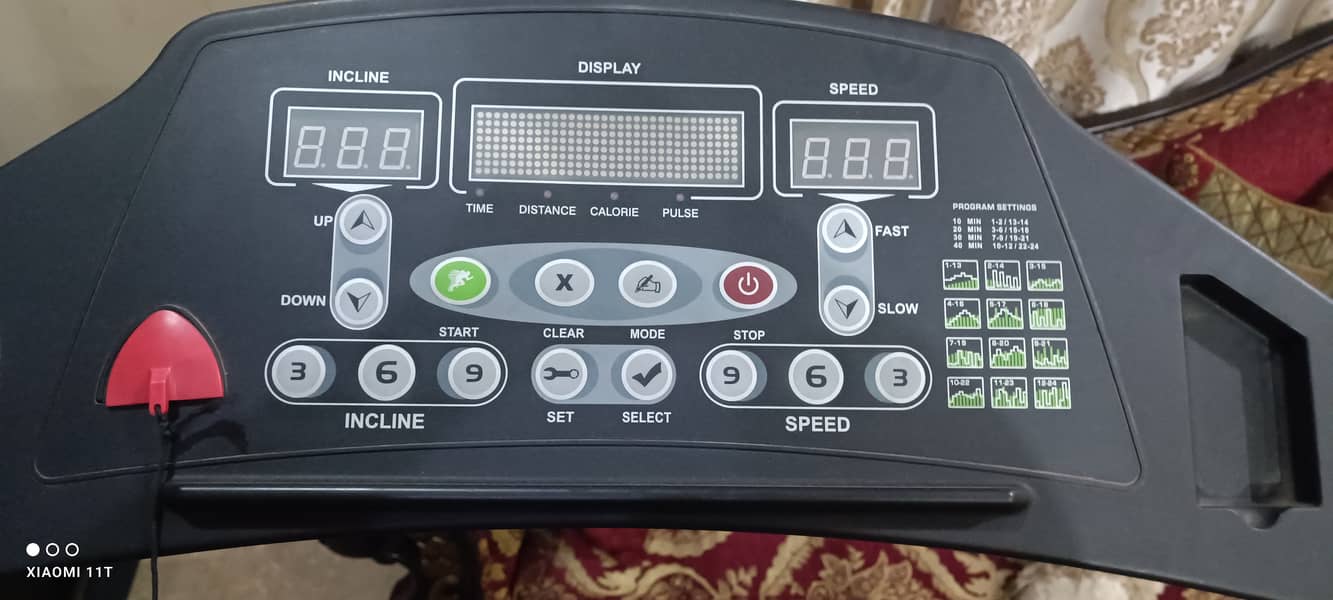 Treadmill/Running Machine/Jogging Machine neat & clean condition 2