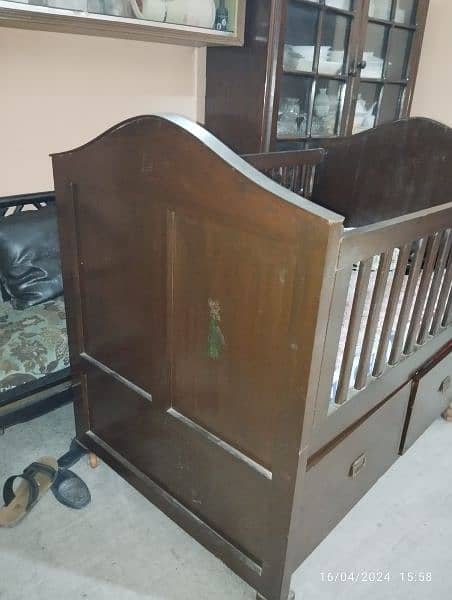 PURE WOODEN BABY BED 3