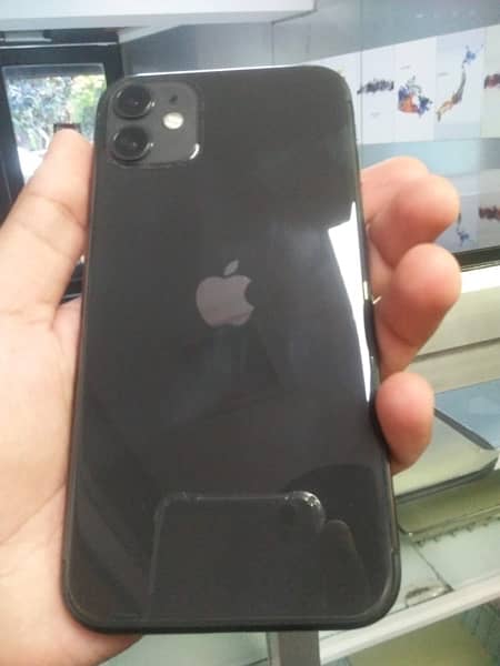 i phone 11 jV 64Gb Bettery 79/%True Tone face id active 03053712788wsp 3