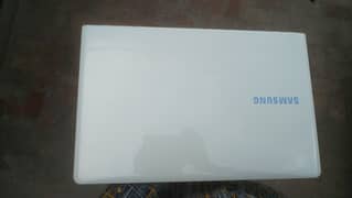 Samsung core i7 2nd generation white laptop