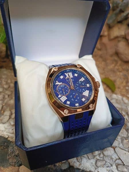 offering premium quality Guess watch 6