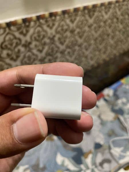 iphone charger  A plus condition 10 by10 used iphone 6 to 15 pro max 2