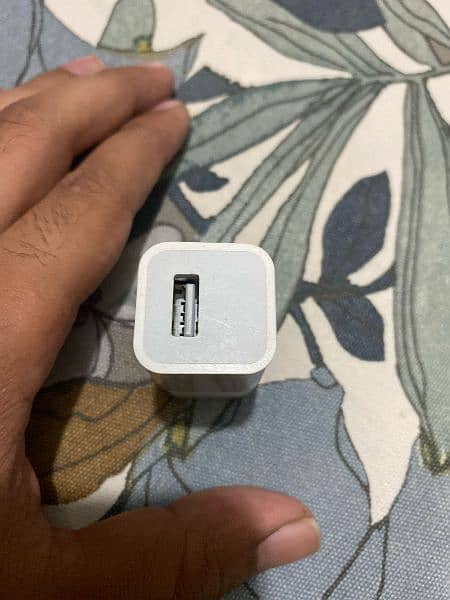 iphone charger  A plus condition 10 by10 used iphone 6 to 15 pro max 4