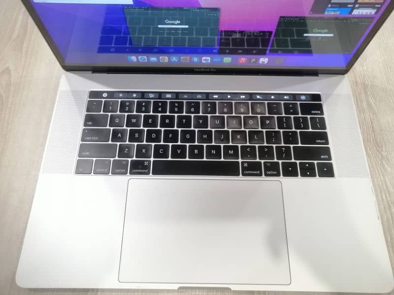 macbook pro 15 inch 2017 4