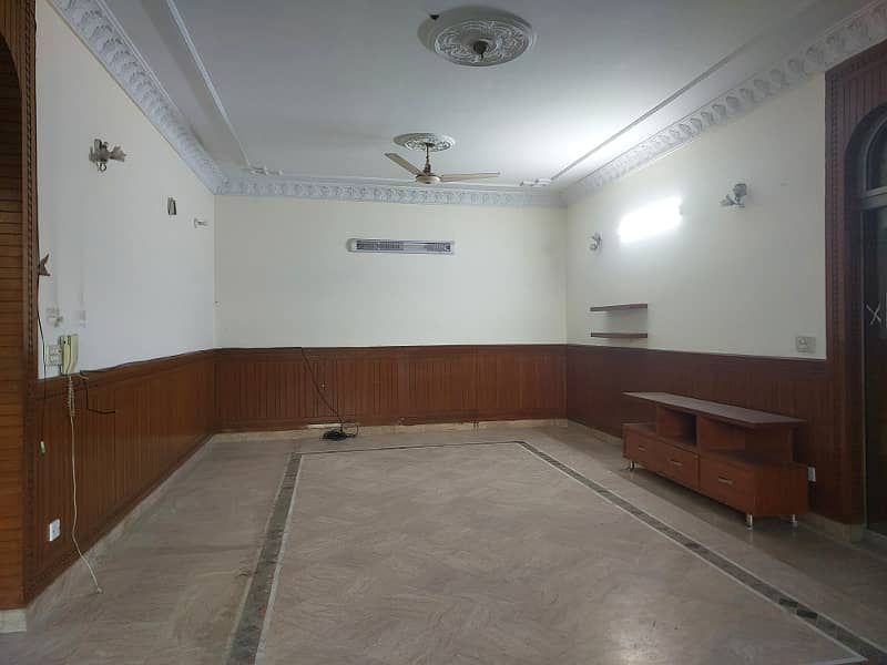 1 Kanal Corner Semi Commercial House For SALE In Johar Town Phase 2 Near To Emporium Mall 9