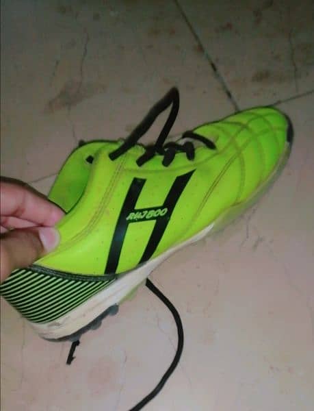football shoes to for sale 0