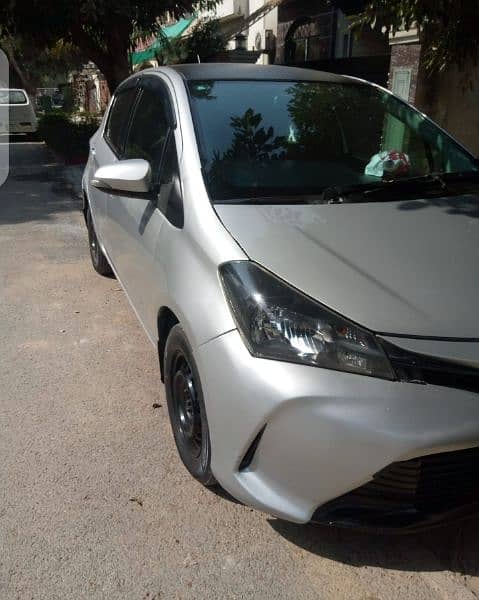 Toyota vitz urgent sale on check basis first check then buy. 1