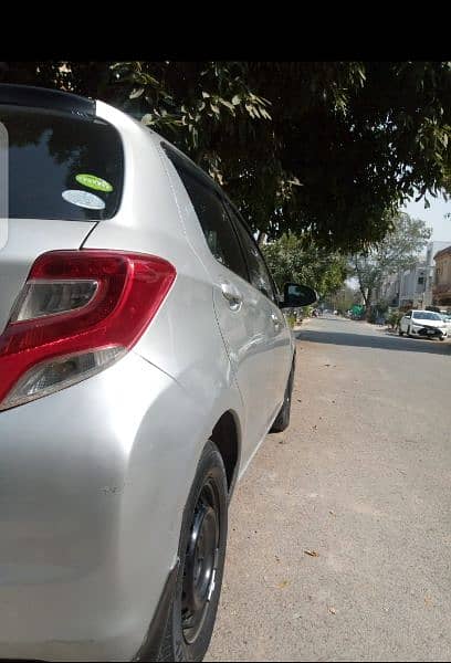 Toyota vitz urgent sale on check basis first check then buy. 6