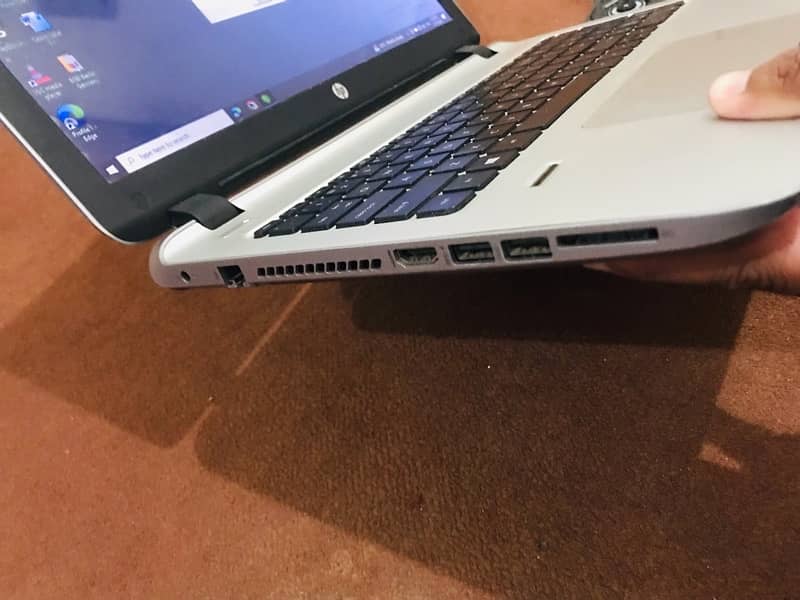 HP laptop Core i 5 series 5