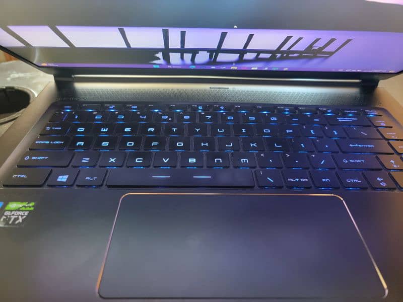 MSI GS65 STEALTH 9SG WITH MAX Q AND NVIDIA RTX 2080 8GB for sale!!! 5