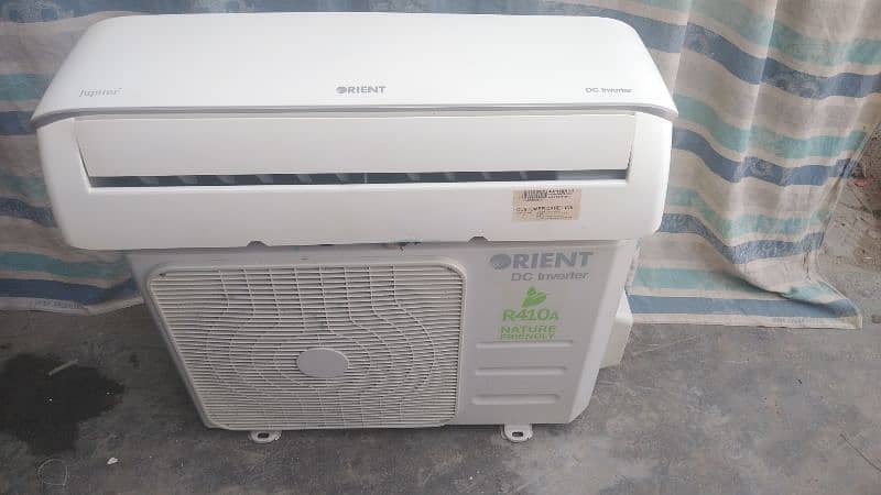 slightly used and refurnished 1 ton 1,5 ton 2 ton ac available 12