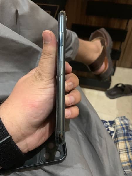 iphone 11 Pro Max 256 Dual Approved 4